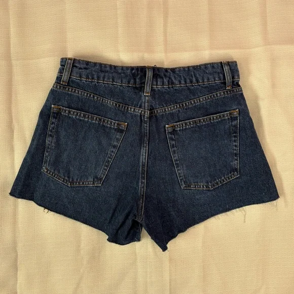 Gianni Bini Dark Wash Denim Mini Shorts Sz 26 NWT | Gianni Bini Madilyn Shorts - - Picture 4 of 7